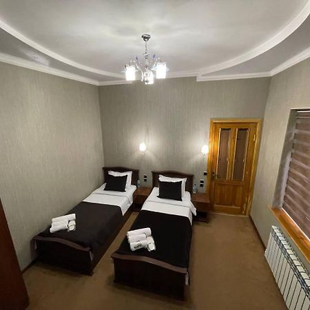 "S E A S O N S" Apartment Samarkand Exterior photo